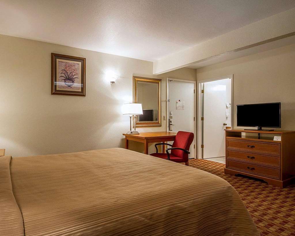 Quality Inn & Suites Capitola Zimmer foto
